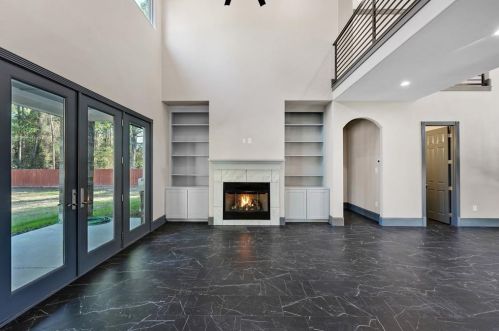 15475 Conroe Dr, Conroe TX 77384-3419 exterior