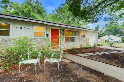 4803 Enchanted Ln, Austin, TX 78745-1712