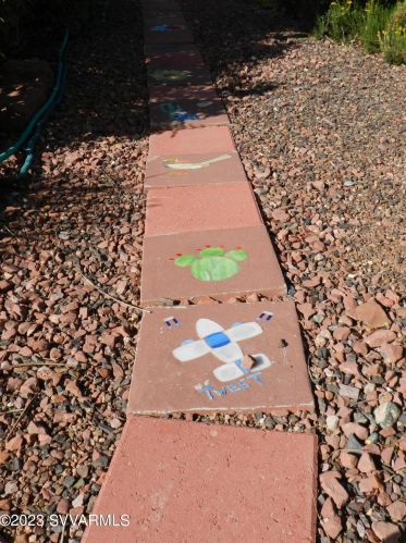 120 Starlight Way, Sedona AZ 86351-7362 exterior