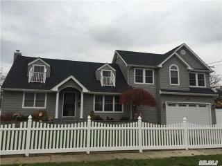 611 Parker Ave, Plainedge NY  11756-5653 exterior
