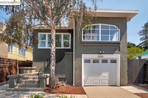 5018 Congress Ave, Oakland CA 94601-5405 exterior