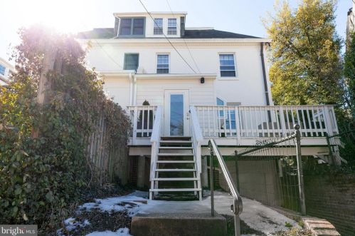 2815 Cathedral Ave, Washington DC 20008-4122 exterior