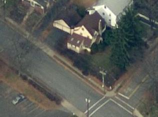 1 Erwin Pl, West Caldwell, NJ 07006-5315