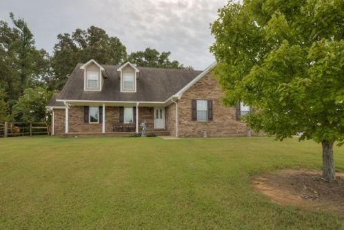 629 Laxton Ln, Munford, TN 38058-7387