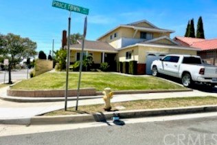 19429 Pricetown Ave, Long Beach CA  90746-2679 exterior