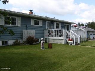 381 1st St, Summit, MN 56630-1214