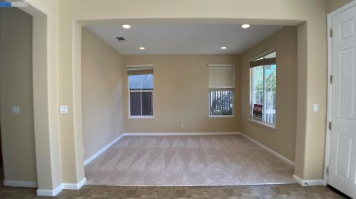 6942 New Melones Cir, Discovery Bay CA  94505-2636 exterior