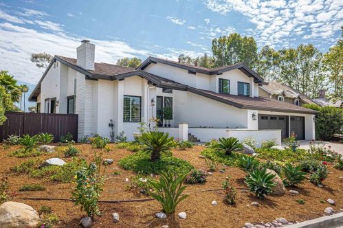 1213 Via Mil Cumbres, Solana Beach CA  92075-1726 exterior