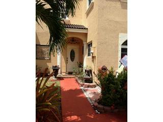 3774 153rd Ct, Miami, FL 33185-4720