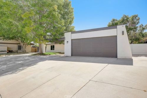 2648 End Ct, Lancaster, CA 93536-5870