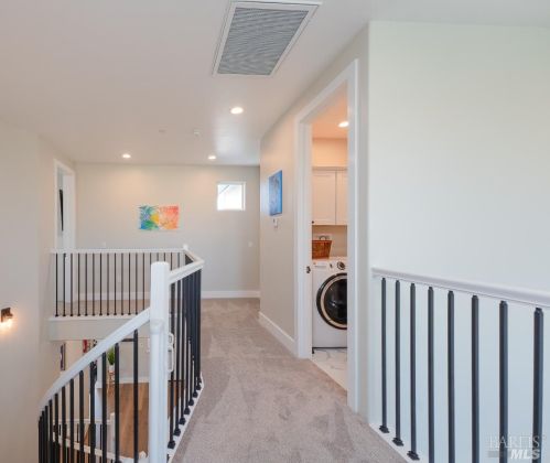 380 Tehuacan Rd, Ukiah CA  exterior