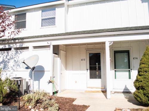 37909 Eagle Ln, Selbyville, DE 19975-4645