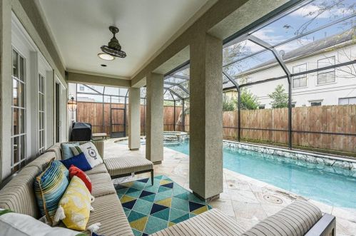 4407 Phil St, Bellaire, TX 77401-4616