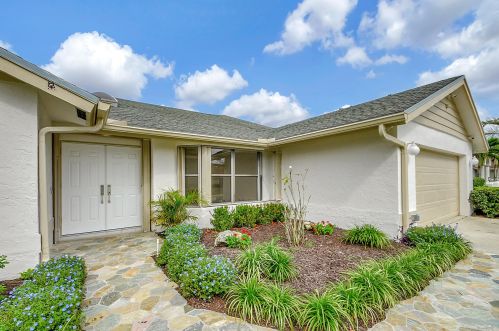 13675 Chatsworth Village Dr, West Palm Beach, FL 33414-8973