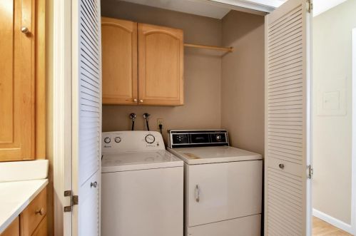 708 Cassaday Ct, San Jose CA  95136-1918 exterior