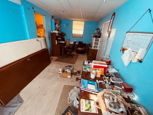 2471 Princess Carol Ct, Orlando FL  32807-8523 exterior