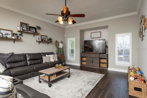 127 Oakley Ct, De Bary FL  32713-4101 exterior