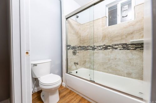 341 Haley St, Bakersfield CA 93307-1350 exterior