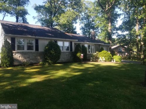 24 Conestoga Rd, Marsh, PA 19520-9423