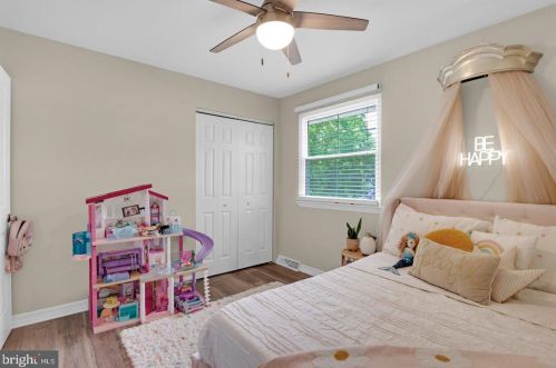 14 Maybrook Ave, Auburn NJ  08085-9703 exterior