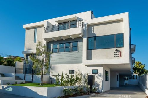 1423 15th St, Manhattan Beach CA  90266-4070 exterior