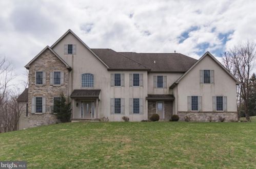 2627 Valley Rd, Jamison PA  18929-1007 exterior