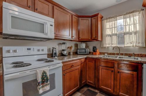 210 Allen St, Franklin OH  45005-2106 exterior