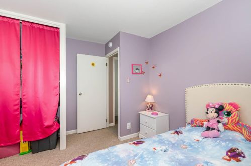 104 Whippoorwill Dr, New Haven OH  45030-1437 exterior