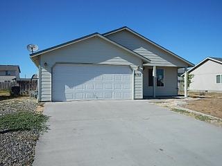 8707 Overland Ct, Pasco, WA 99301-6756