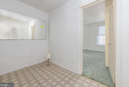 1424 Jackson St, Philadelphia PA 19145-3617 exterior