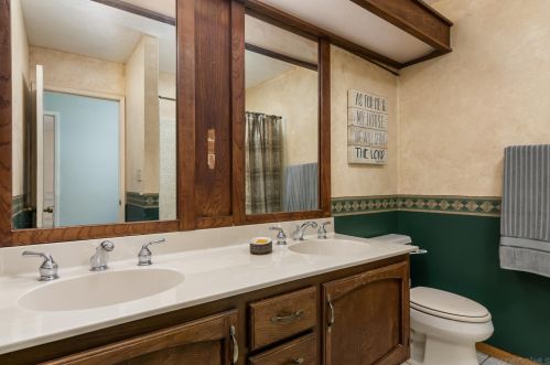 6577 Hopedale Ct, San Diego CA  92120-3211 exterior