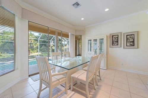 493 Flamingo Ave, Naples FL  34108-2108 exterior