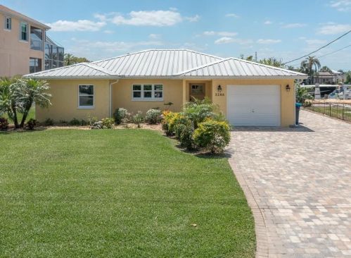 3288 Minnow Creek Dr, Brooksville, FL 34607-2845