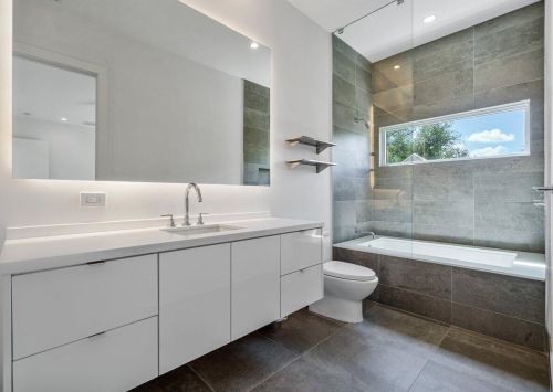 318 7 Ave, Delray Beach FL 33483-5555 exterior