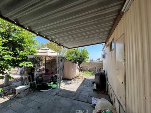1166 Riverside Ave, Rialto CA  92376-1967 exterior