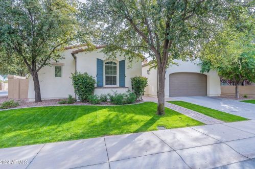 1115 Coconino Dr, Chandler, AZ 85248-9103