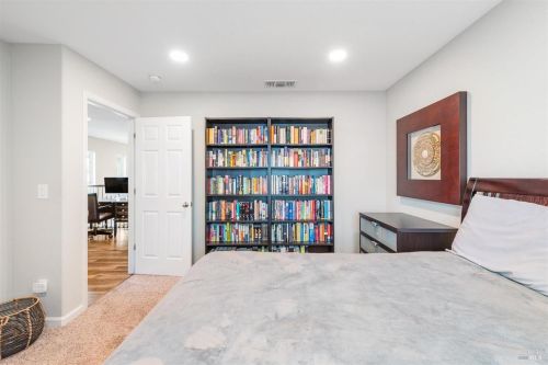 5284 Gramercy Cir, Fairfield CA  94533-6680 exterior