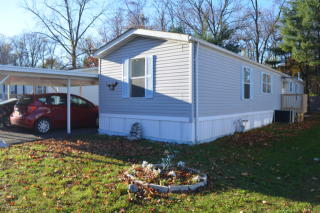 6 Kimberly Ln, Mount Ivy, NY 10970-3100