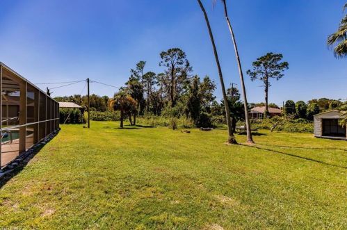 403 Roosevelt Ave, Lehigh Acres FL  33936-1202 exterior