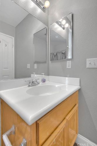 13842 Beech St, Victorville CA  92392-5531 exterior