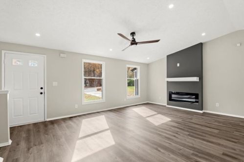 4992 Stone Trce, Stone Mountain GA  30083-6008 exterior
