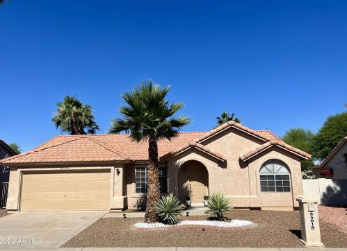 25018 Drifter Dr, Chandler, AZ 85248-7717