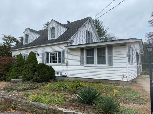 284 Palmer Street Ext, Norwich, CT 06360-4869