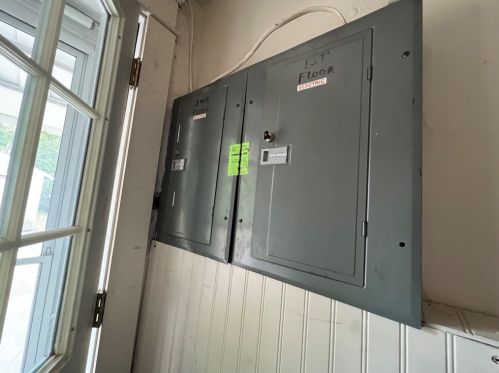 814 Highland Ave, New Castle PA  16101-2394 exterior