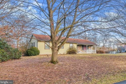 141 Plum Hill Rd, Fulton, PA 17563-9603