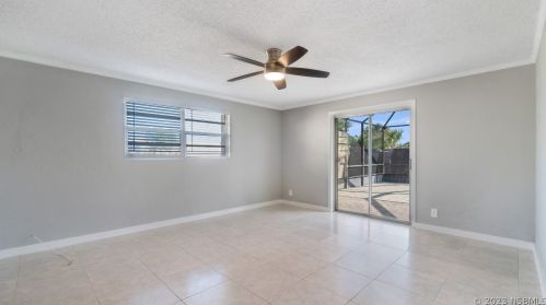 2407 Peninsula Dr, Daytona Beach FL  32118-5412 exterior