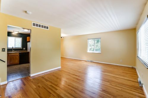 1642 Collinsdale Ave, Cincinnati, OH 45230-2247