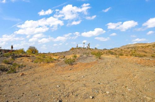 73420 18th Ave, Desert Hot Springs CA  92241-7844 exterior