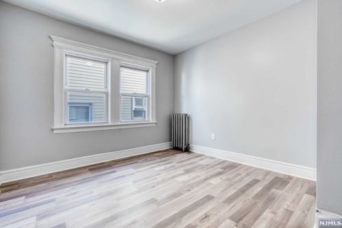 21 Ruth St, Irvington NJ  07111-2526 exterior