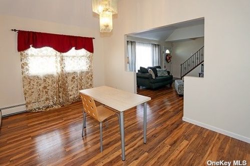 323 Herbert Pl, Bethpage NY  11714-4713 exterior